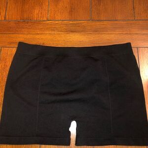 Black training shorts 